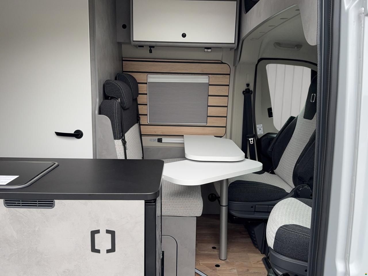 Crosscamp 5.4 DF 3.5t 2.2BlueHDi 140