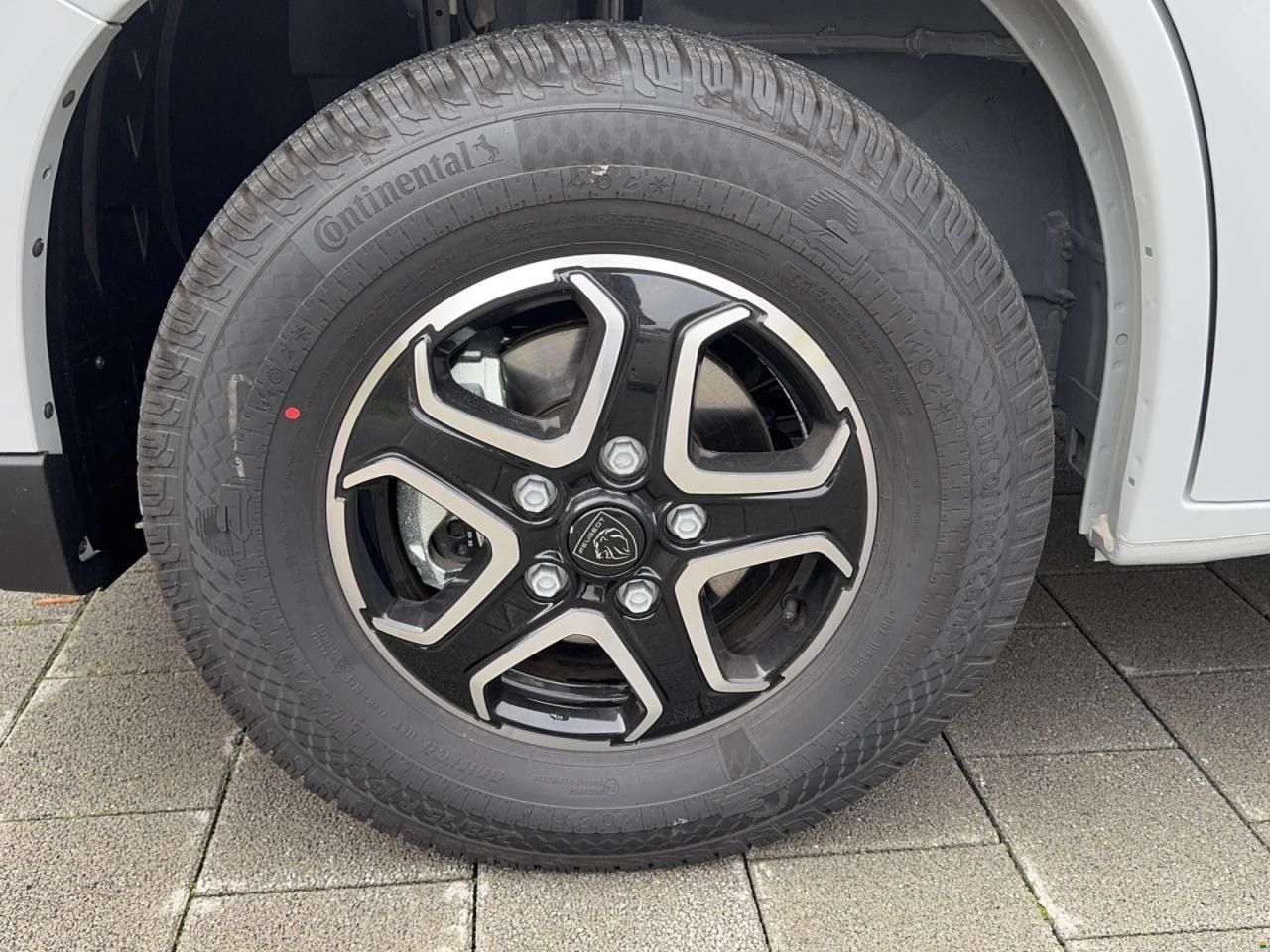 Crosscamp 5.4 DF 3.5t 2.2BlueHDi 140