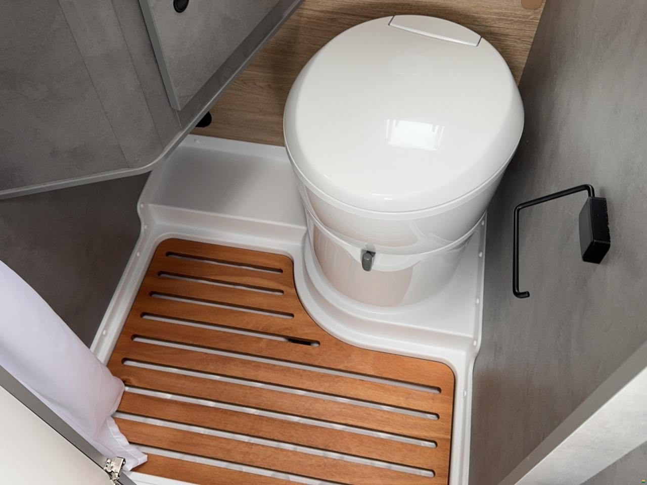 Crosscamp 5.4 DF 3.5t 2.2BlueHDi 140