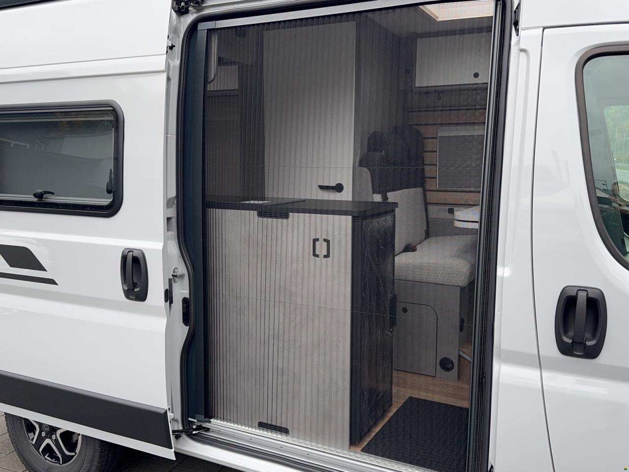 Crosscamp 5.4 DF 3.5t 2.2BlueHDi 140