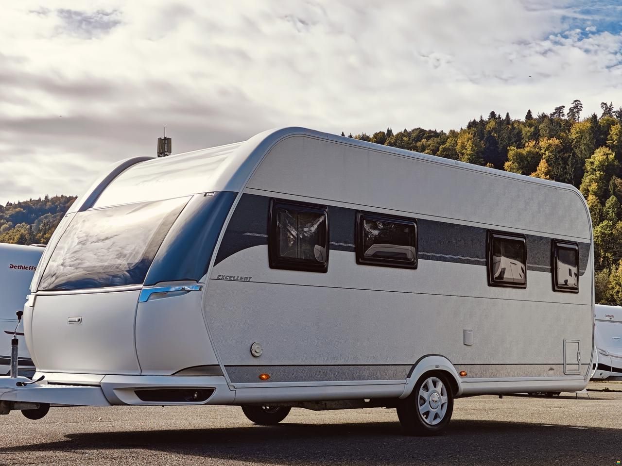 Hobby EXCELLENT 24EG / 495 WFB