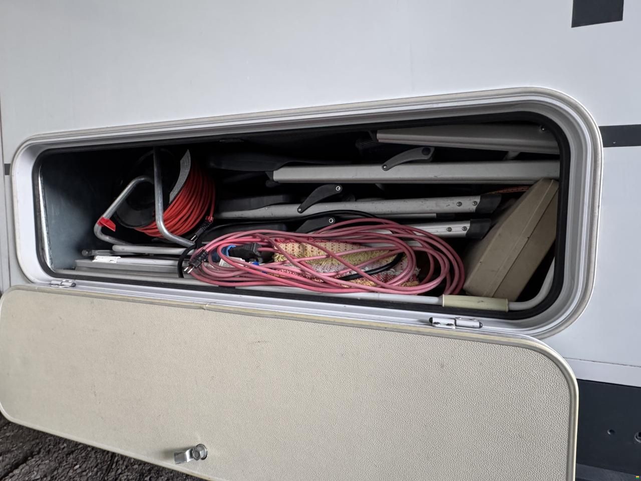 Niesmann-Bischoff Flair Live