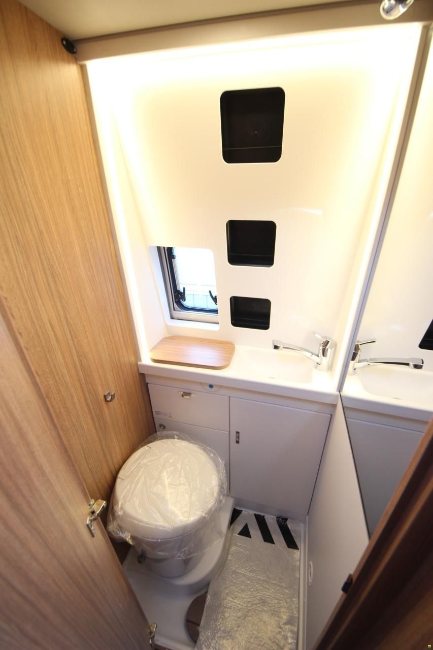 Weinsberg CaraBus 630 ME EDITION [FIRE]