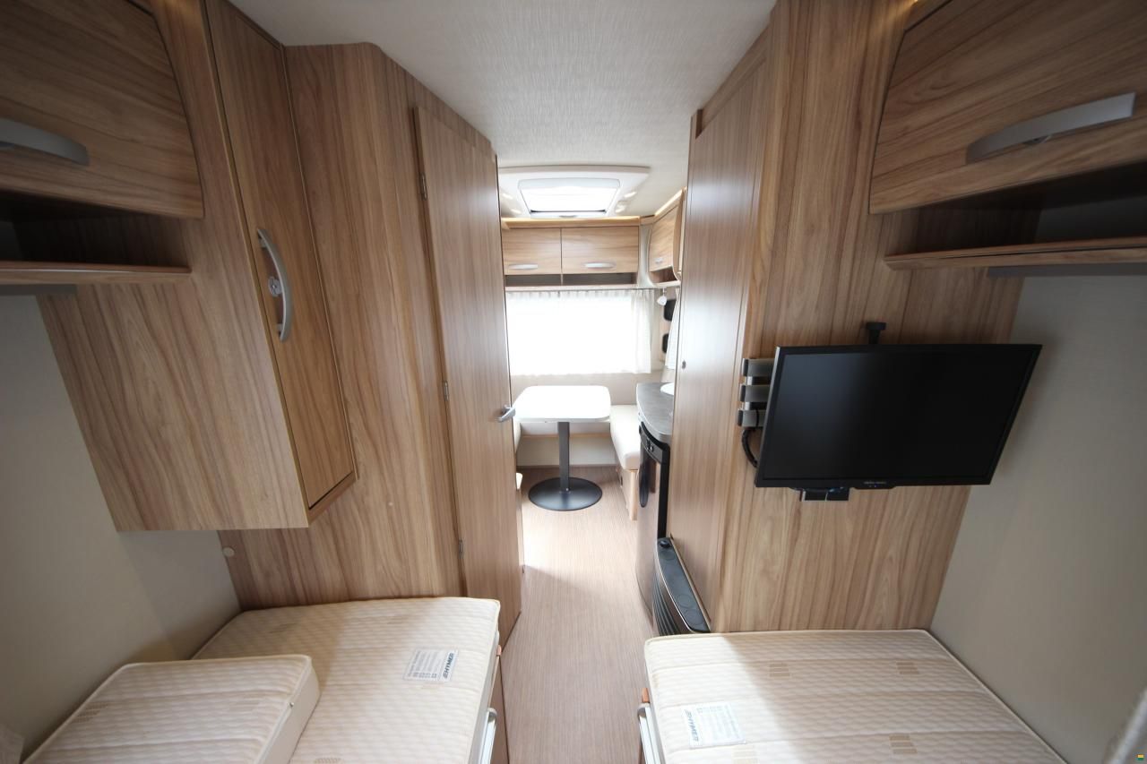 Eriba Nova Light 470