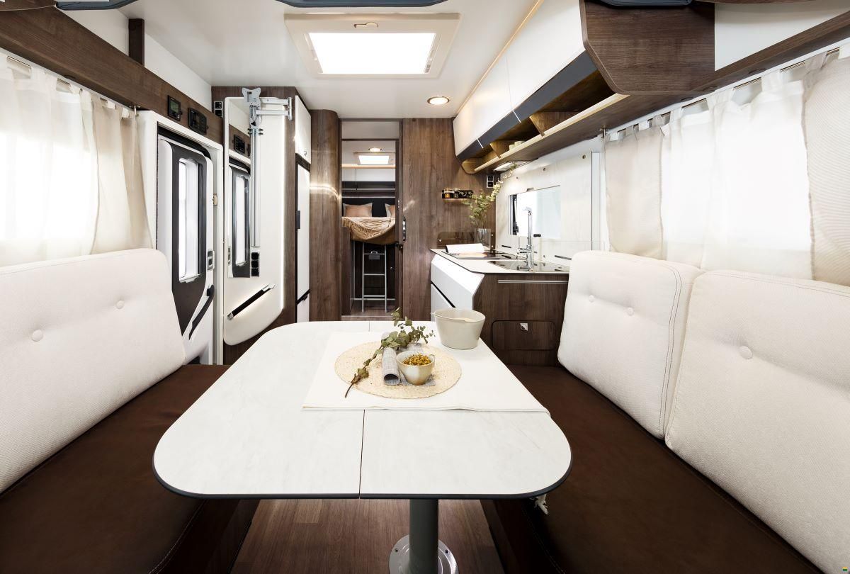 Benimar Amphitryon 967