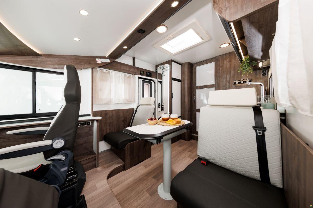 Benimar Amphitryon 967