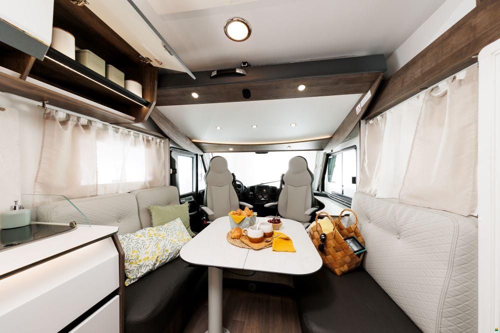 Benimar Amphitryon 967