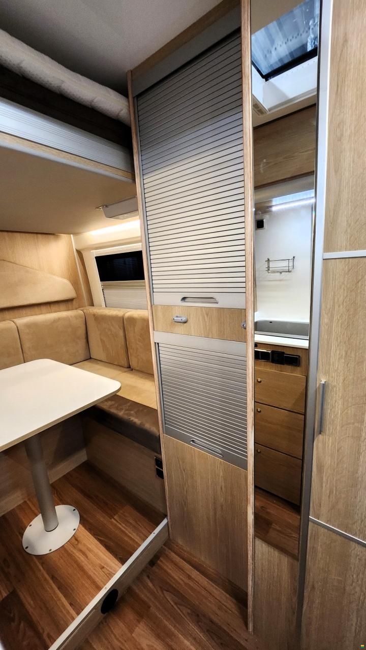 Bunkervan Memphis 599 180PS 9-Gang Aut.