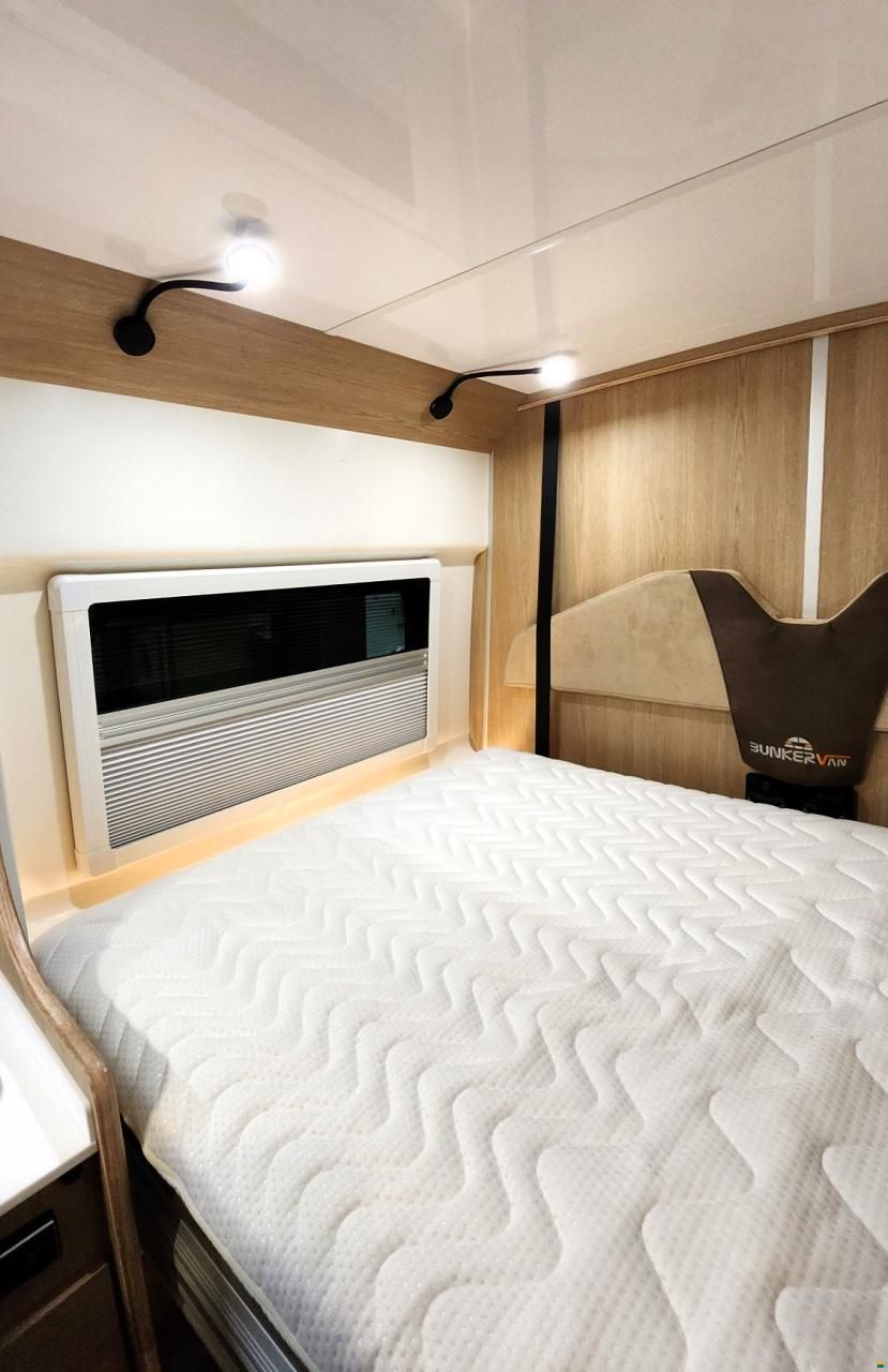 Bunkervan Memphis 599 180PS 9-Gang Aut.