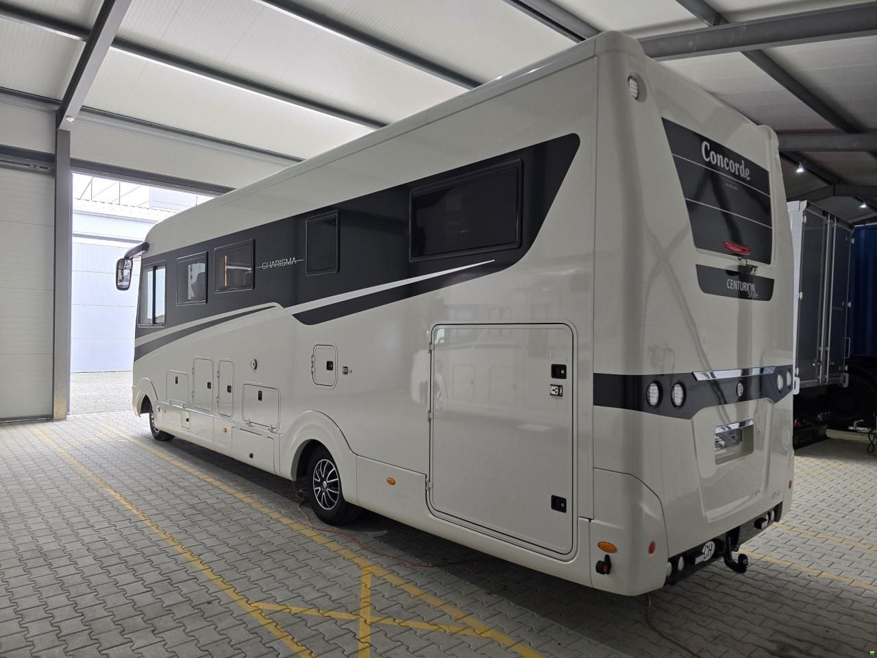 Concorde Charisma 900 LS Centurion Style