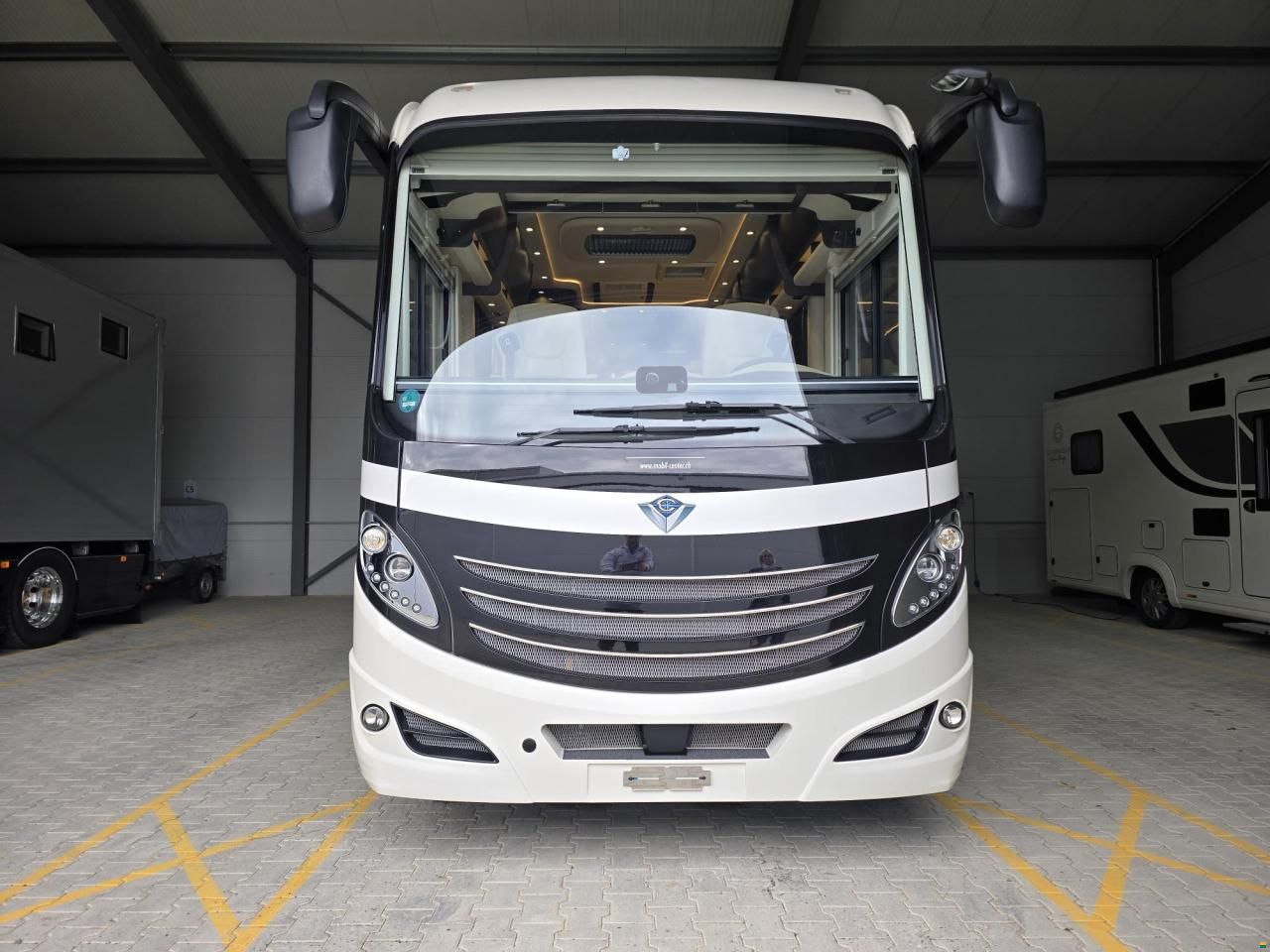 Concorde Charisma 900 LS Centurion Style