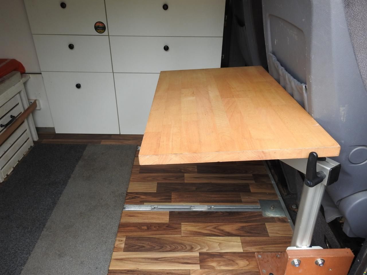 Mercedes Benz 220 CDI