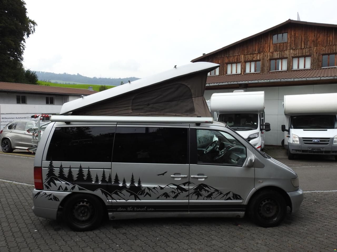 Mercedes Benz 220 CDI