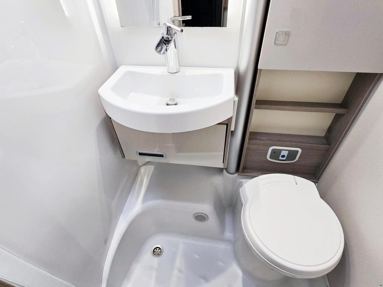 Bürstner NEXXO VAN T 700 BRAVA 2.2 HDI