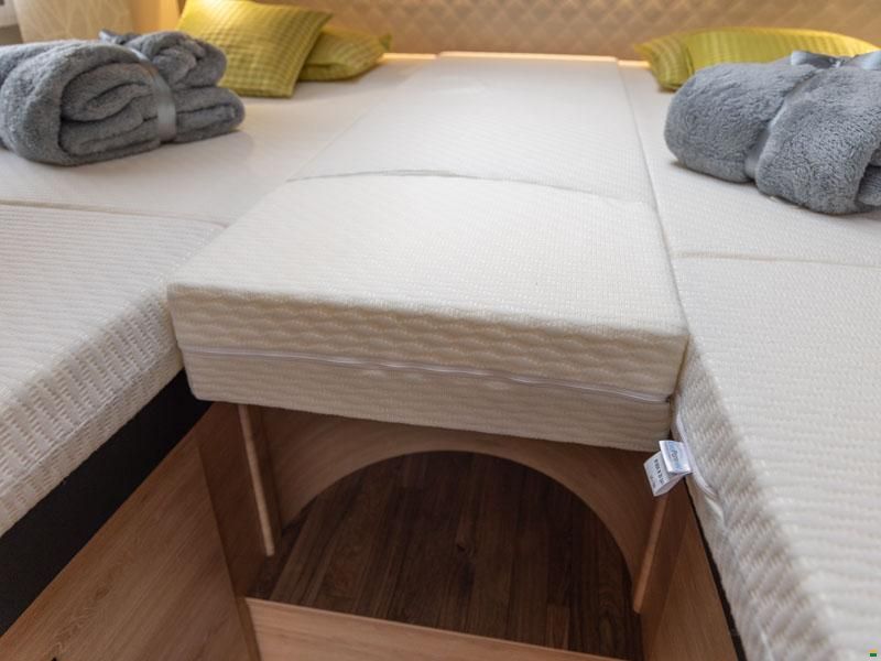 Knaus Live TI 650 MEG Platinum Selection