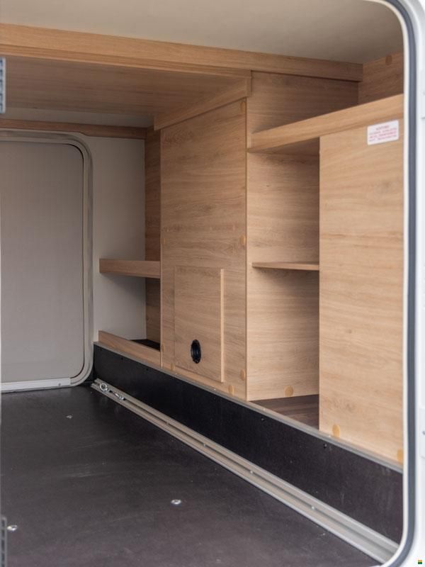 Knaus Live TI 650 MEG Platinum Selection