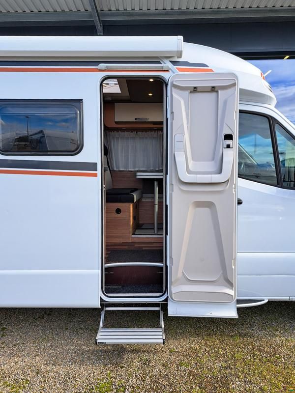 Weinsberg CaraCompact 640 MEG Edition