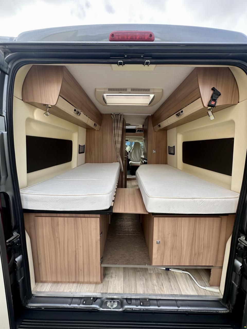 Pilote F630 - Längsbetten