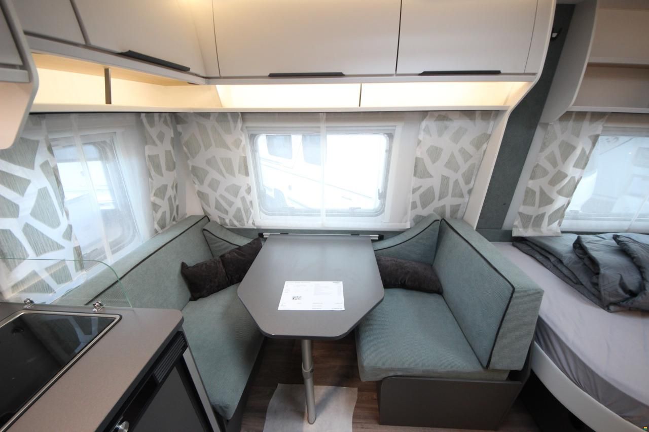 Fendt APERO 390 FH Activ