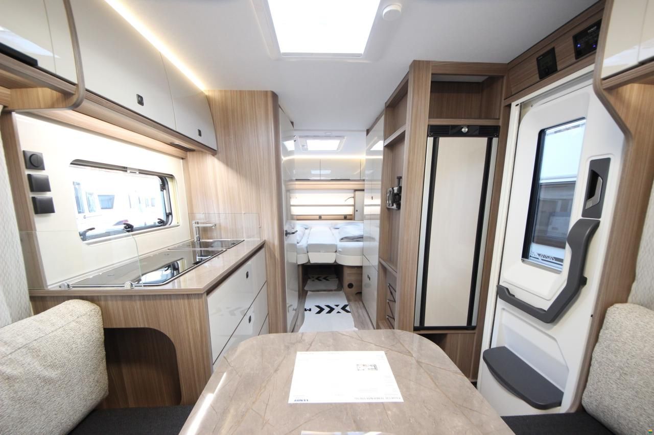 Fendt TENDENZA 550 SG