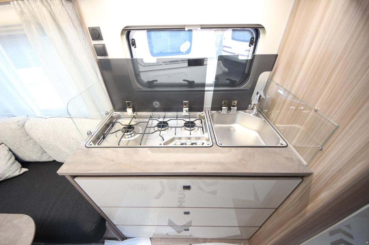 Fendt TENDENZA 550 SG