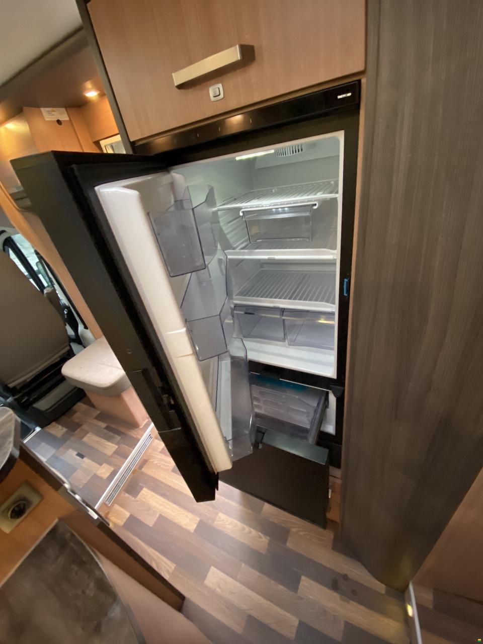 Knaus SKY Ti 700 MEG