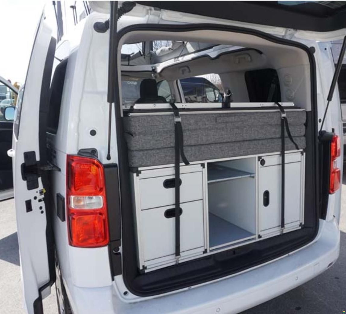 Pössl Vanster 180 EAT8