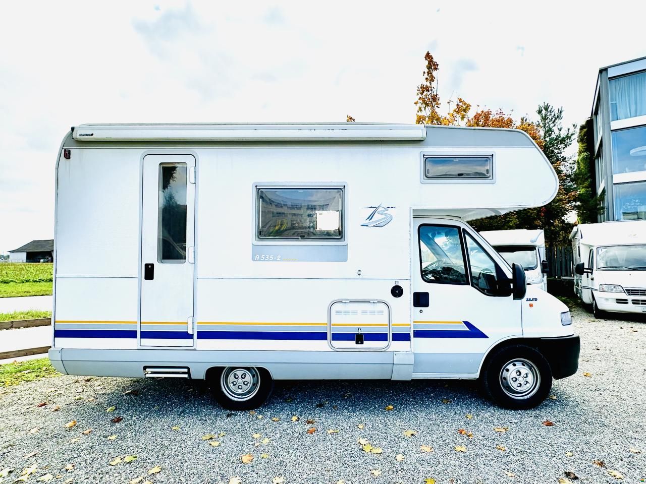 Fiat 2.8JTD 130PS BÜRSTNER***ETAGENBETT***