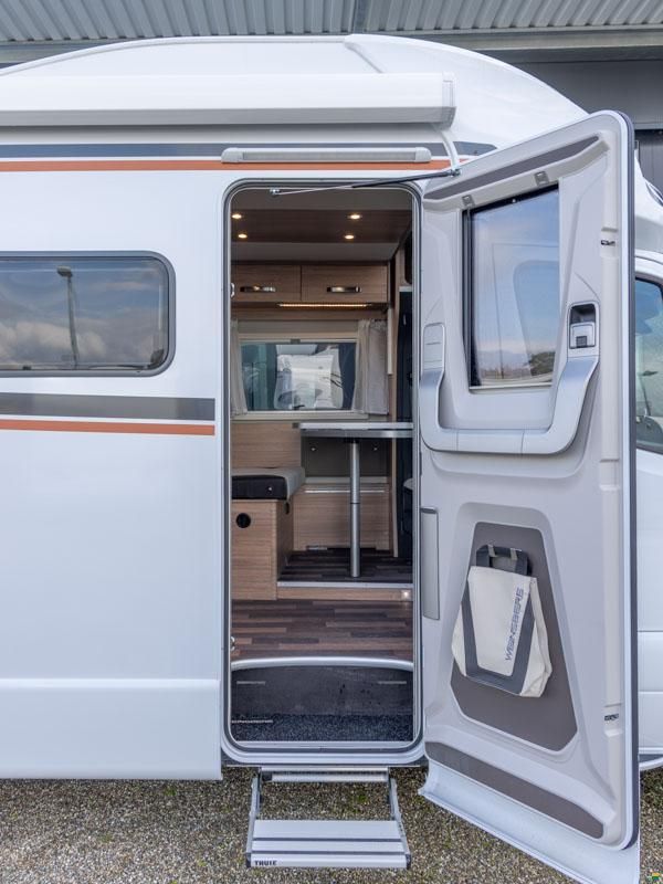 Weinsberg CaraCompact 640 MEG Suite Edition