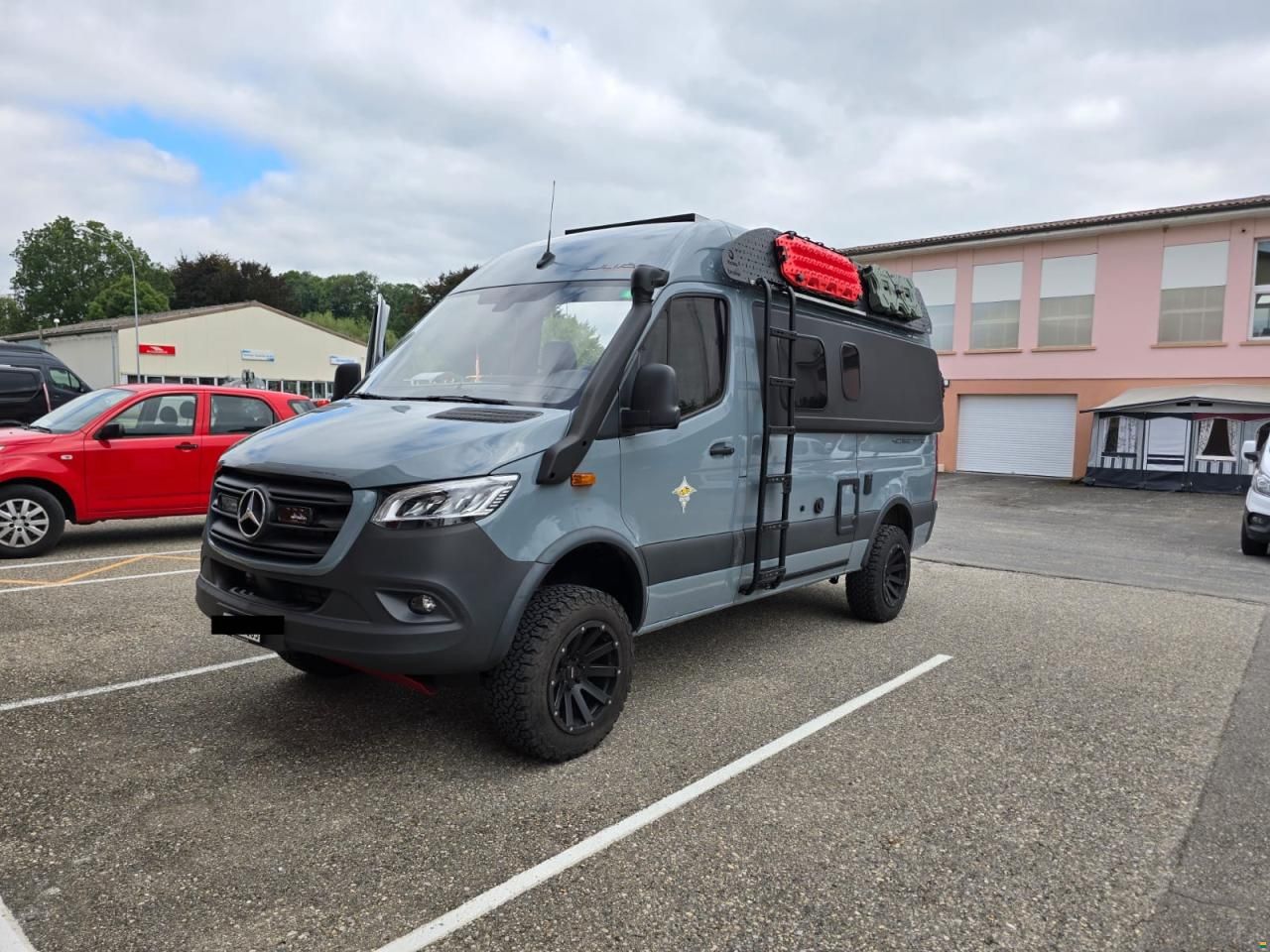 Mercedes Benz Sprinter