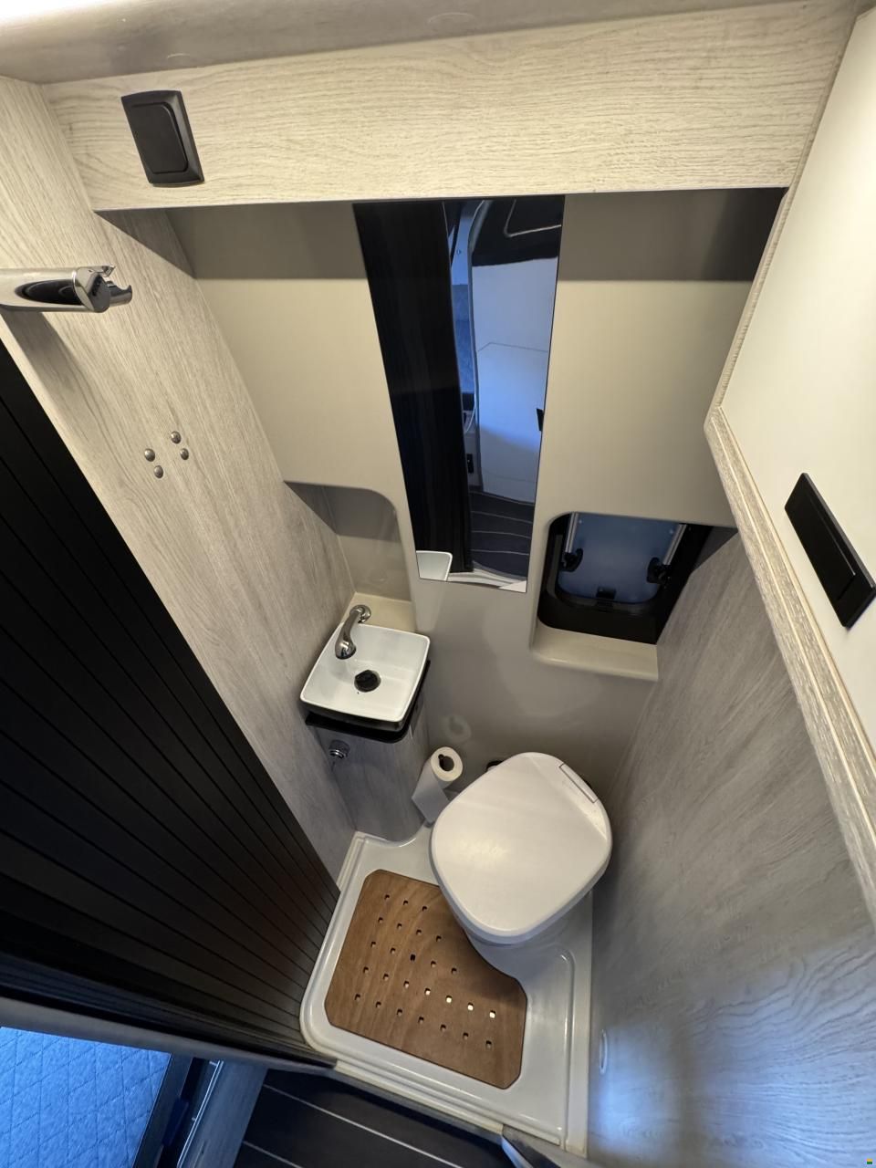 Mercedes Benz Sprinter