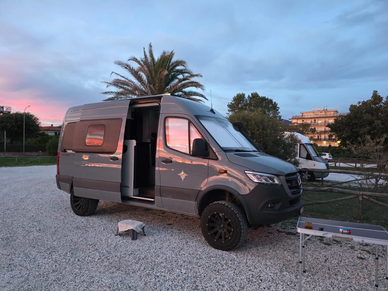Mercedes Benz Sprinter