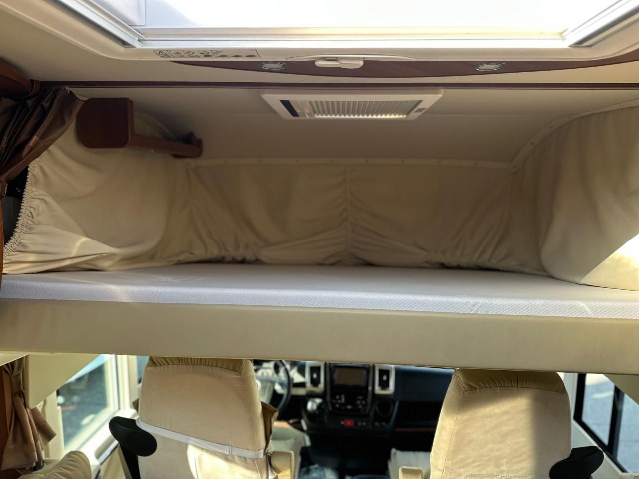 Carthago Chic E-Line I 51