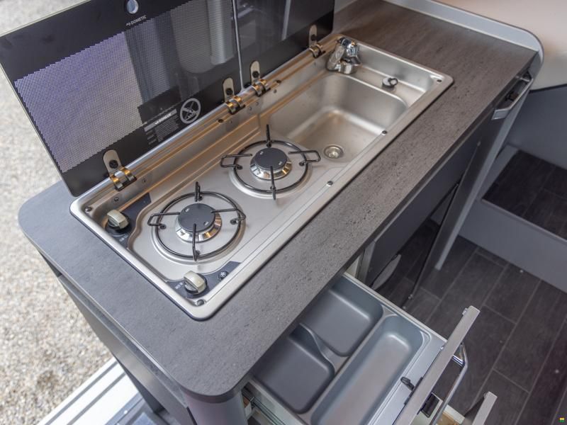 Weinsberg CaraTour 600 ME / Aufstelldach