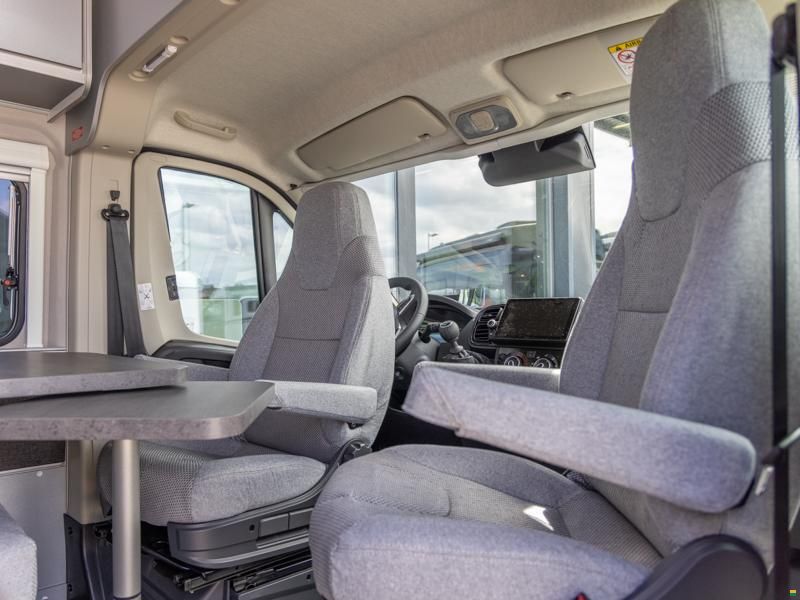 Weinsberg CaraTour 600 ME / Aufstelldach