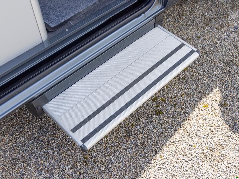 Weinsberg CaraTour 600 ME / Aufstelldach