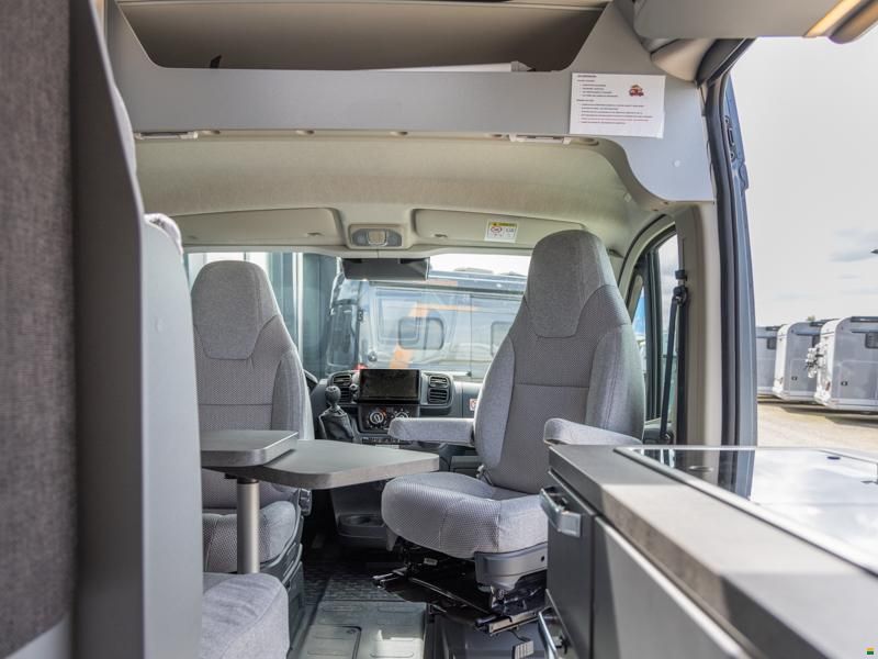 Weinsberg CaraTour 600 ME / Aufstelldach