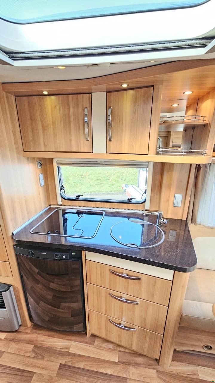 Hymer Nova 530