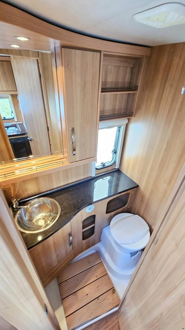 Hymer Nova 530
