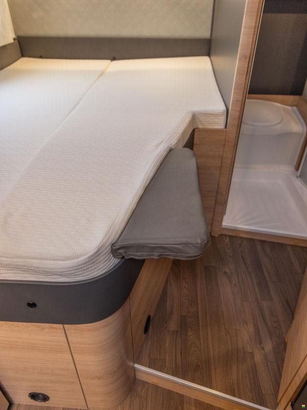 Knaus Live TI 590 MF Platinum Selection