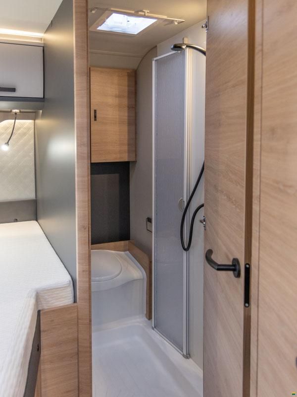 Knaus Live TI 590 MF Platinum Selection