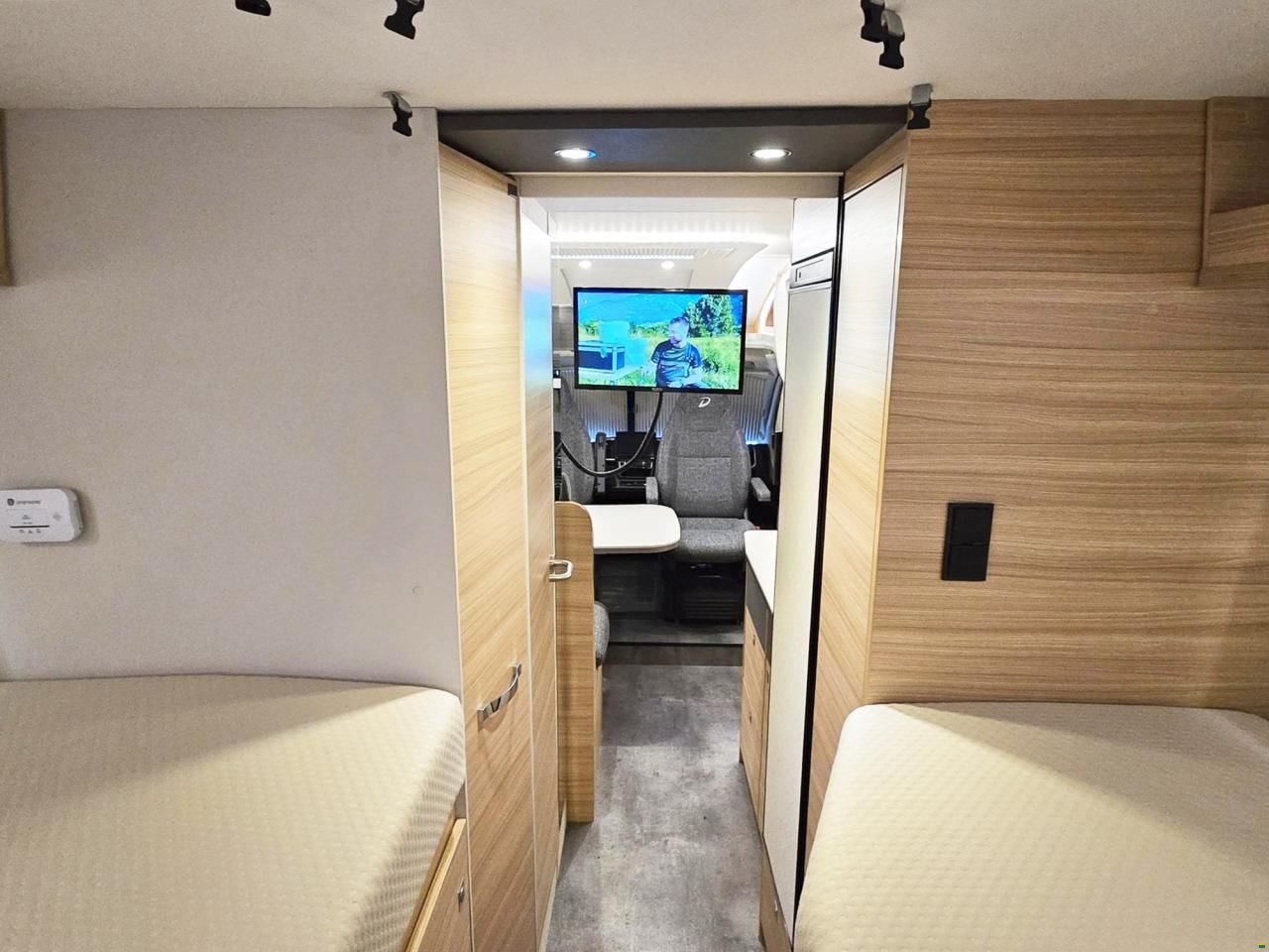 Dethleffs GLOBEBUS T 006 2.2 MJ3 140