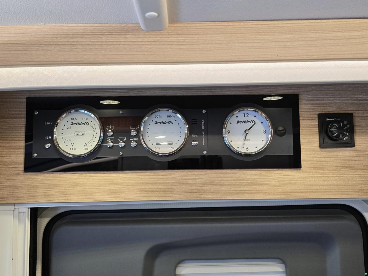 Dethleffs GLOBEBUS T 006 2.2 MJ3 140