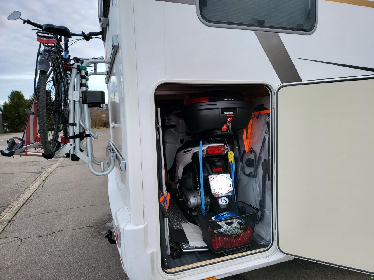 Eura Mobil IL 720 EB