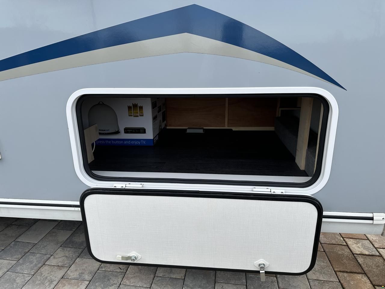 Caravelair Antarés Titanium 455