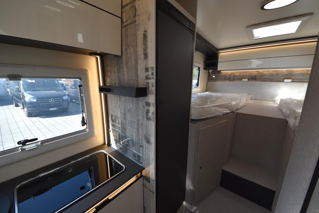 Forster-Reisemobile Coup&eacute; FT 669 EBN