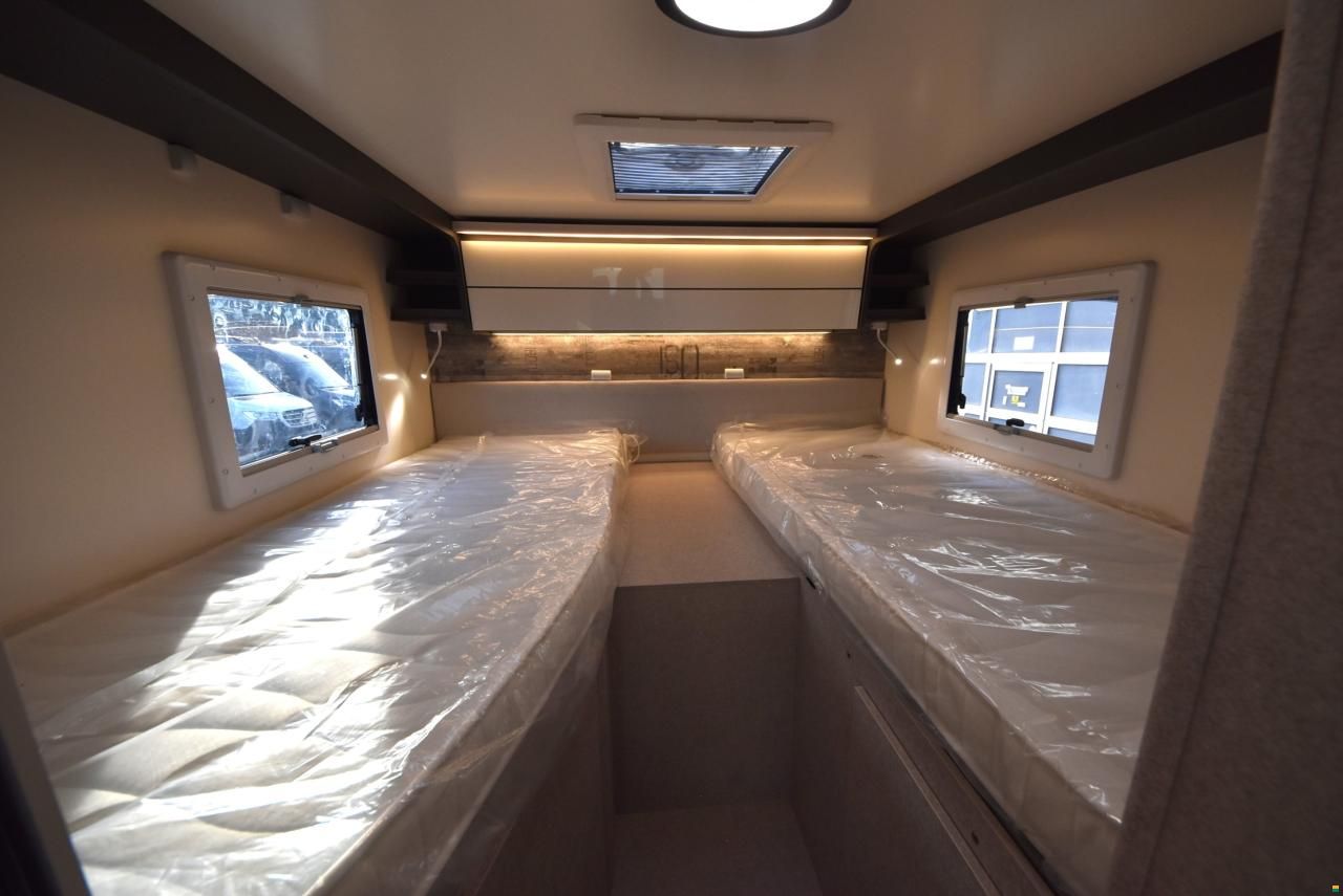 Forster-Reisemobile Coup&eacute; FT 669 EBN