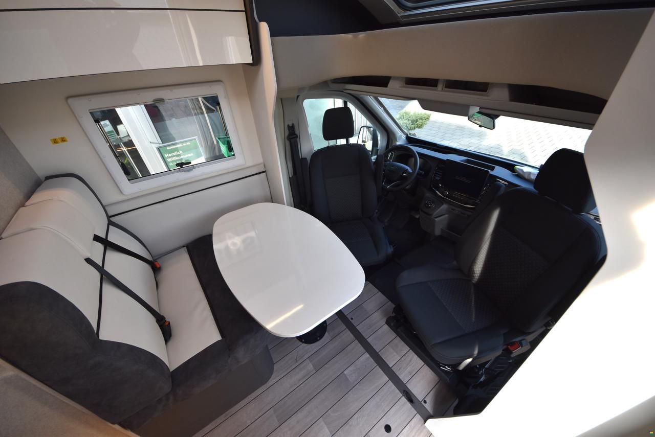 Forster-Reisemobile Coup&eacute; FT 669 EBN