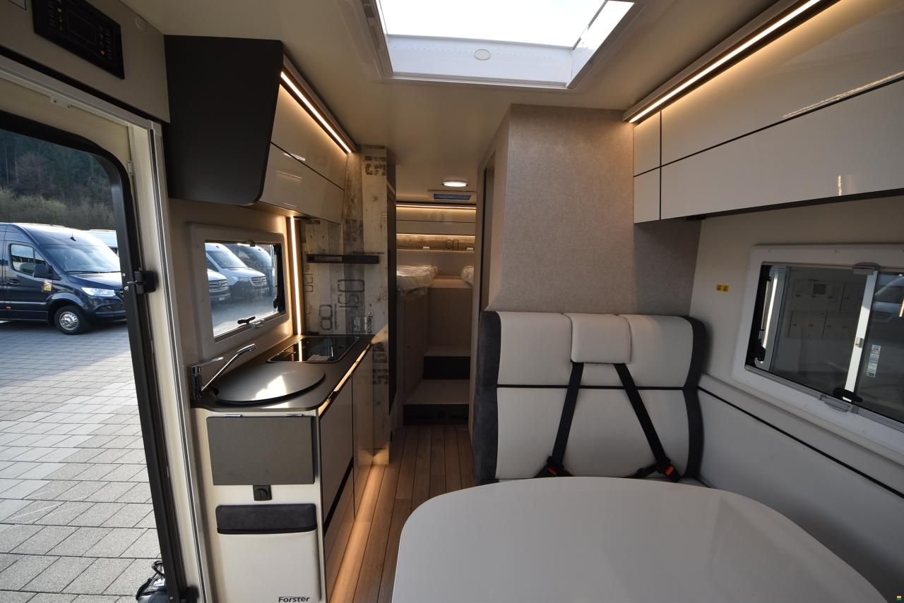 Forster-Reisemobile Coup&eacute; FT 669 EBN