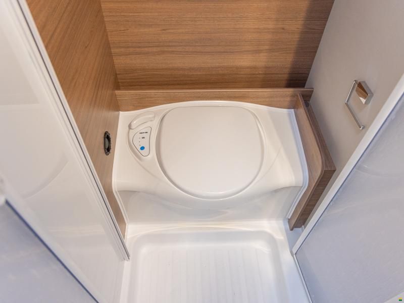 Knaus Live Wave 650 MF